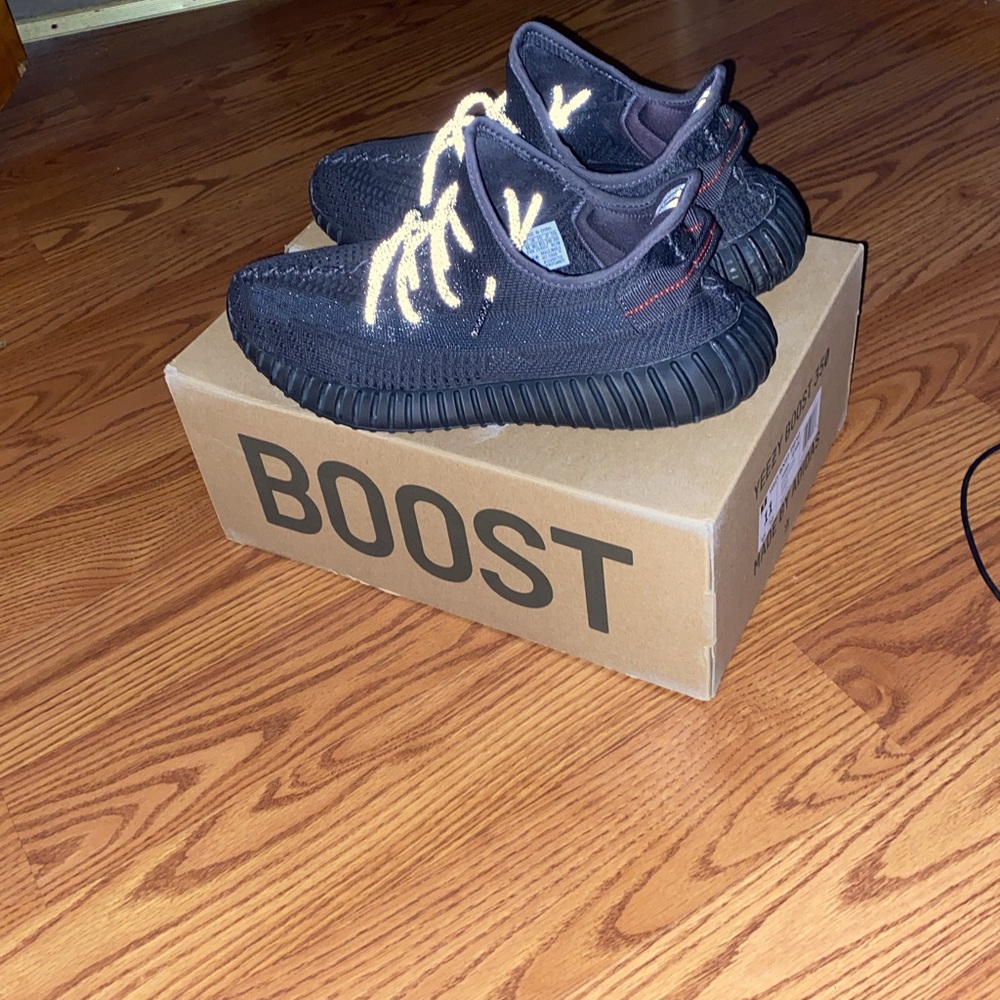 Yeezy 350 boost size 11